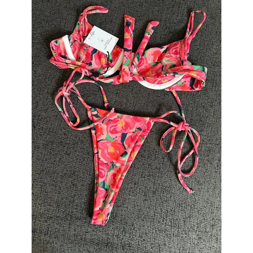 Skatie Katie Top Elsa Bottom Set in Winnetka Floral Print Womans XS/S NWT